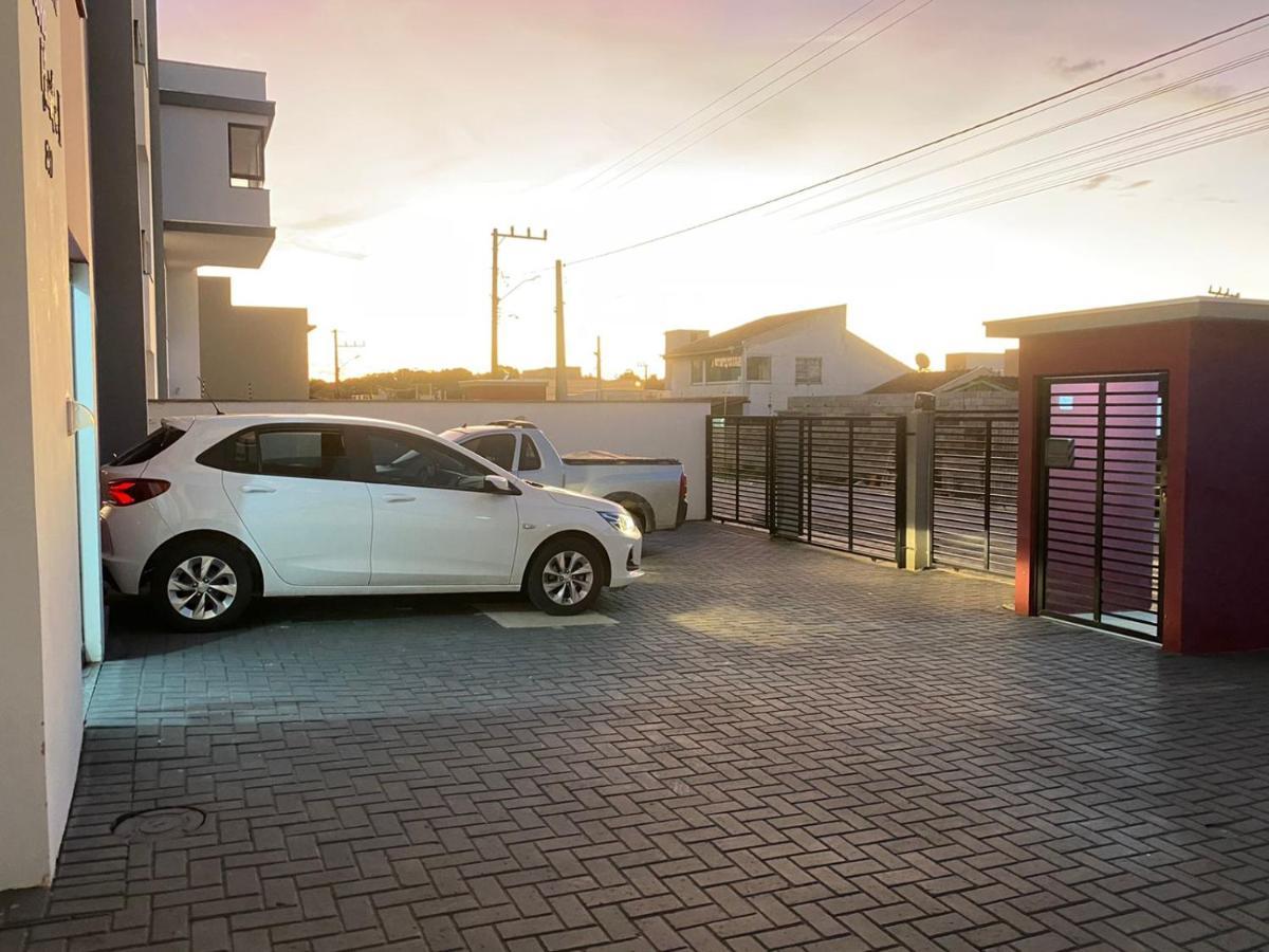 Ferienwohnung Apartamento Terreo Com Jardim Gourmet Piçarras Exterior foto