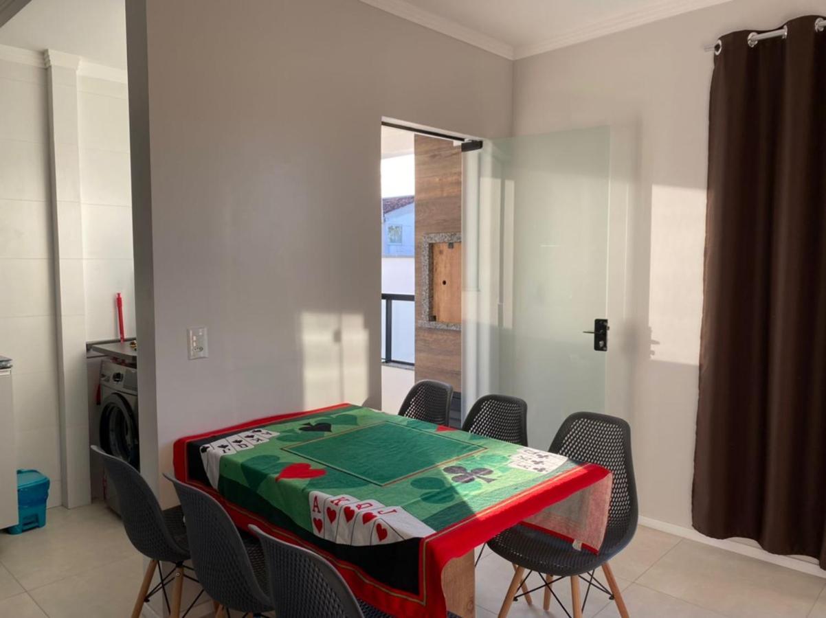 Ferienwohnung Apartamento Terreo Com Jardim Gourmet Piçarras Exterior foto
